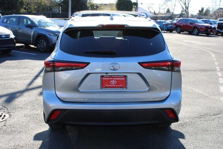 used 2023 Toyota Highlander car, priced at $36,969