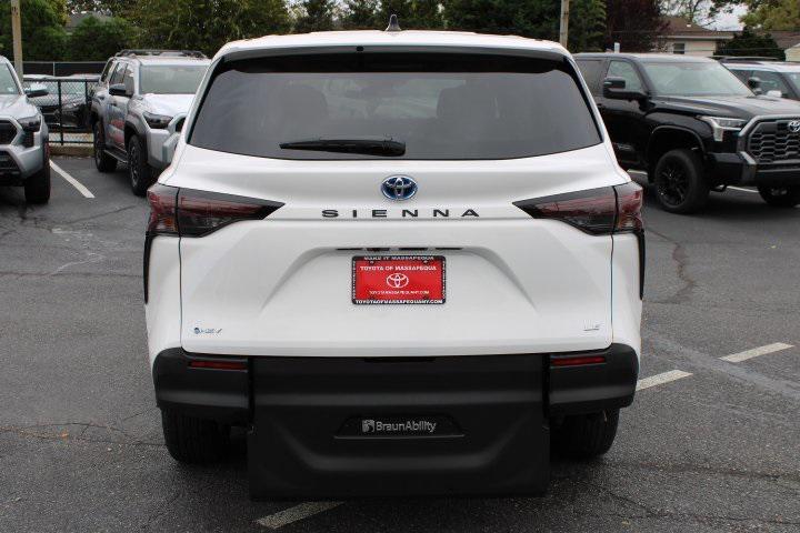 used 2025 Toyota Sienna car, priced at $75,469