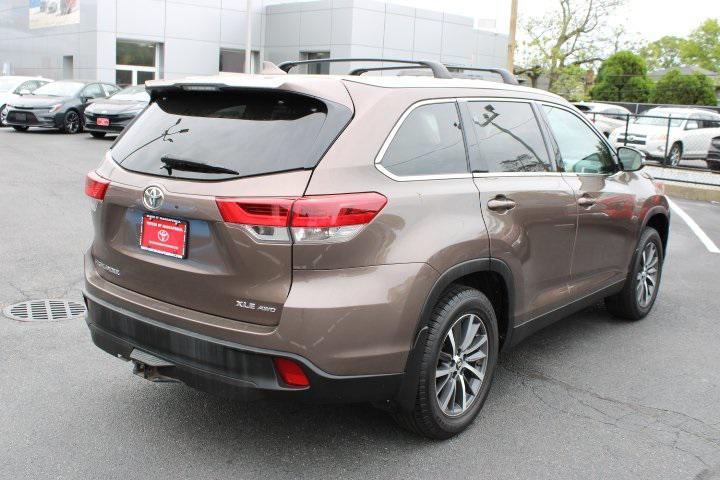 used 2019 Toyota Highlander car, priced at $19,869