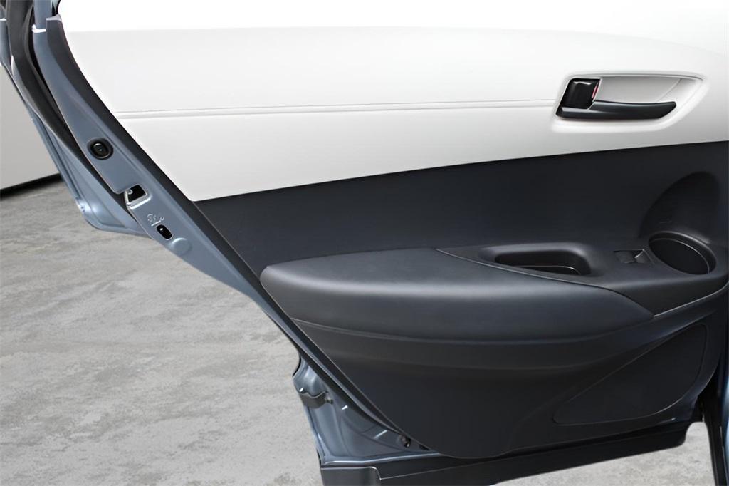 used 2024 Toyota Corolla Cross car, priced at $25,469