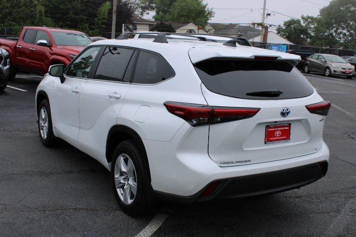 used 2023 Toyota Highlander Hybrid car, priced at $38,997