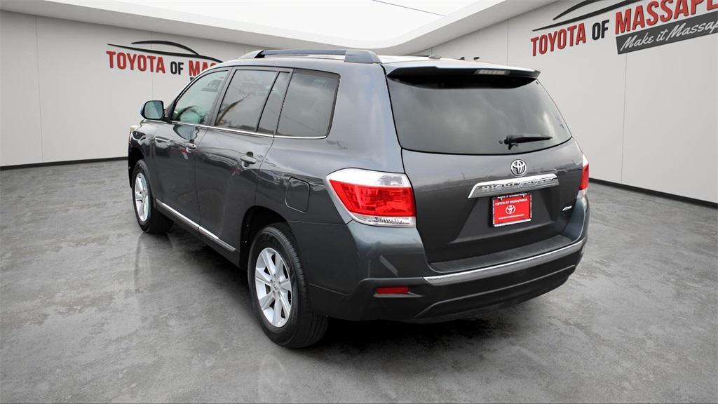 used 2012 Toyota Highlander car, priced at $11,969