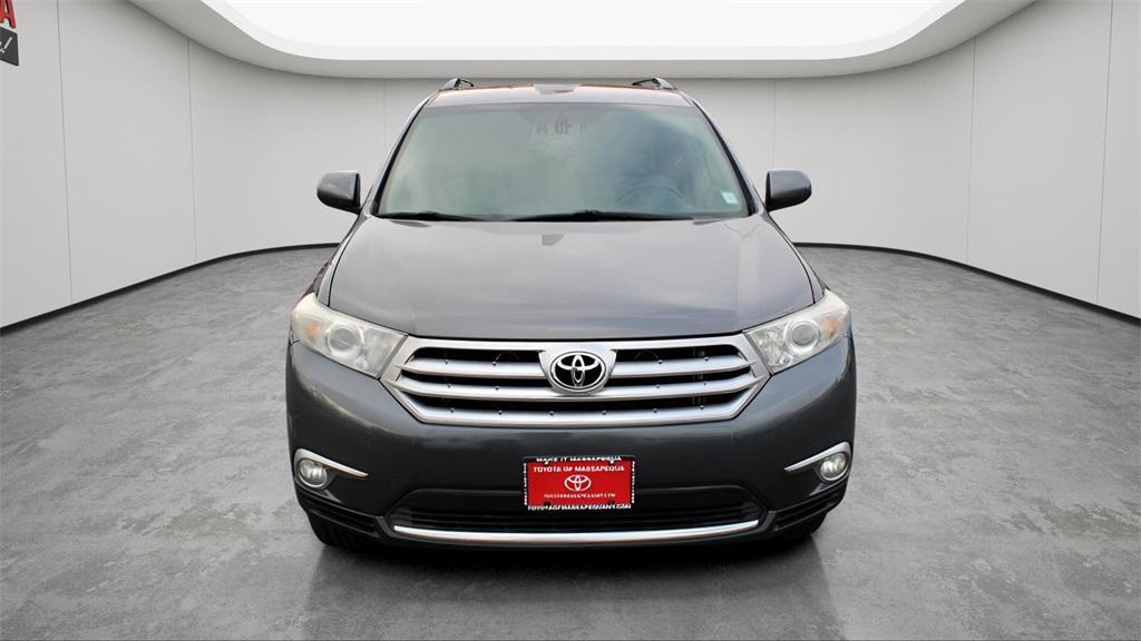 used 2012 Toyota Highlander car, priced at $11,969