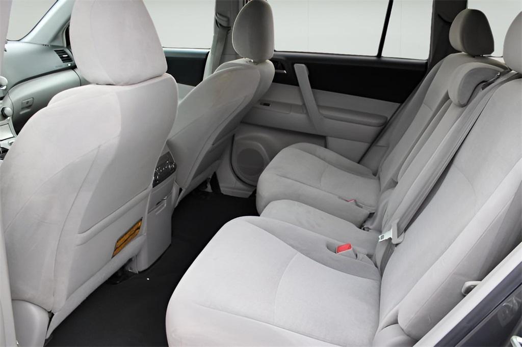 used 2012 Toyota Highlander car, priced at $11,969