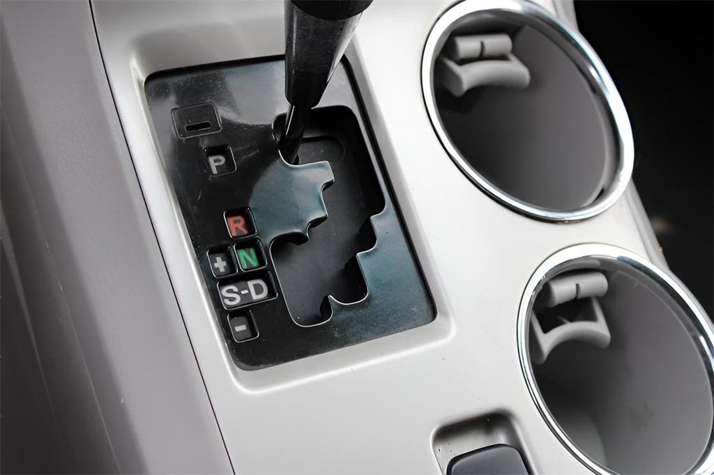 used 2012 Toyota Highlander car, priced at $11,969