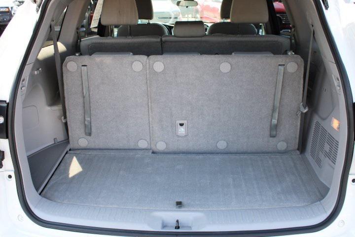 used 2019 Toyota Highlander car, priced at $22,969