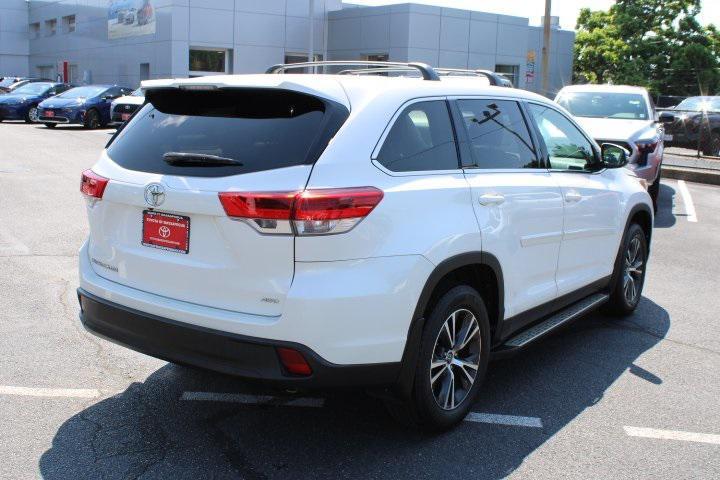 used 2019 Toyota Highlander car, priced at $22,969