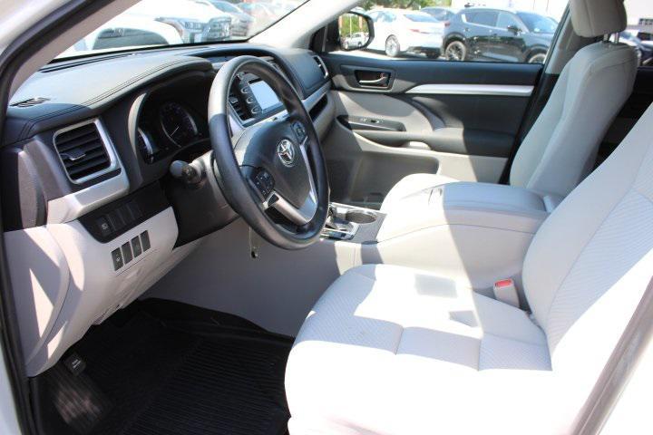 used 2019 Toyota Highlander car, priced at $22,969