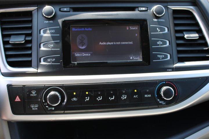 used 2019 Toyota Highlander car, priced at $22,969