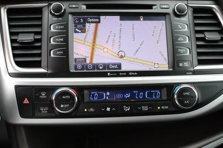 used 2019 Toyota Highlander car, priced at $28,869