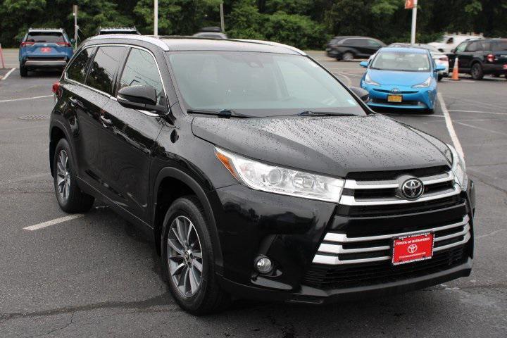 used 2019 Toyota Highlander car, priced at $28,869