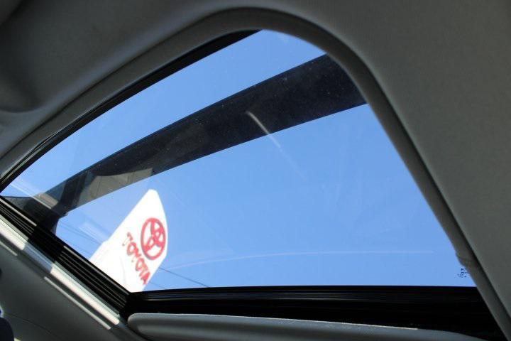 used 2021 Toyota RAV4 car, priced at $25,469