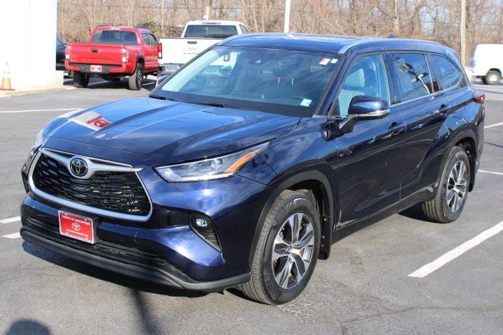 used 2021 Toyota Highlander car, priced at $32,969