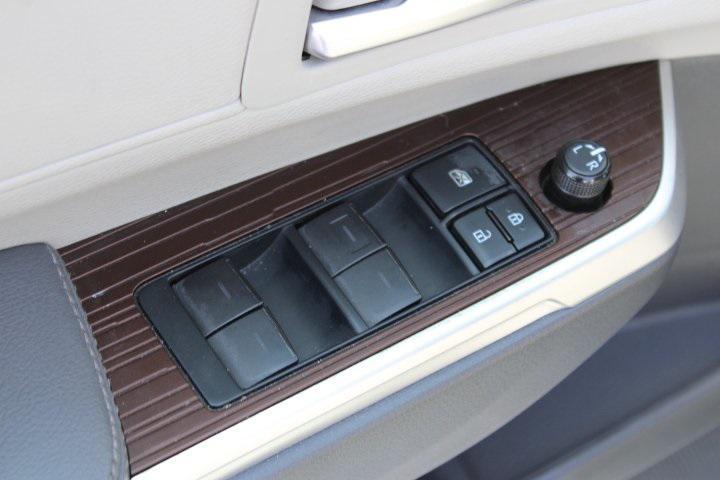 used 2022 Toyota Sienna car, priced at $38,969