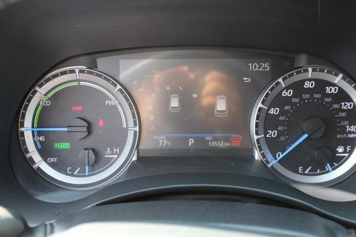 used 2024 Toyota Highlander Hybrid car, priced at $44,969