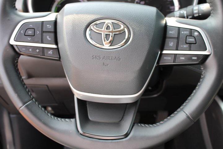 used 2024 Toyota Highlander Hybrid car, priced at $44,969