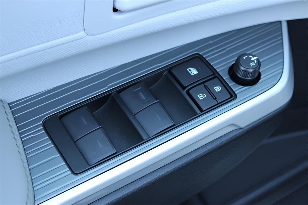 used 2025 Toyota Sienna car, priced at $75,469