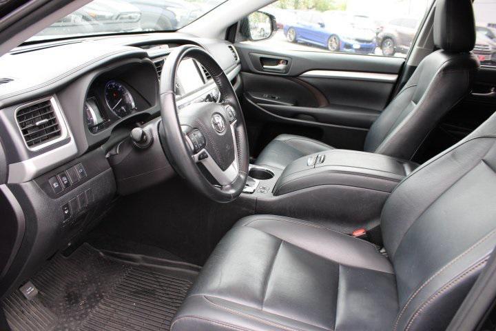 used 2019 Toyota Highlander car, priced at $19,869