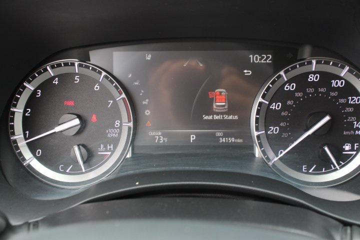 used 2022 Toyota Highlander car, priced at $37,969
