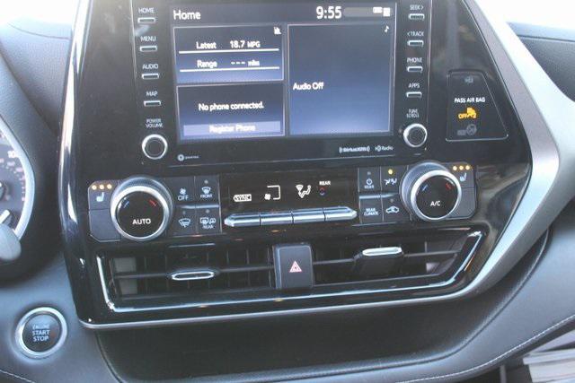 used 2021 Toyota Highlander car, priced at $29,969