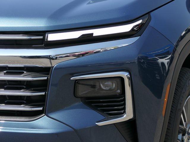 new 2026 Chevrolet Traverse car, priced at $42,195