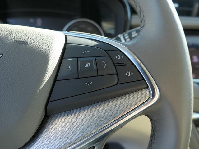 used 2022 Cadillac XT5 car, priced at $32,700