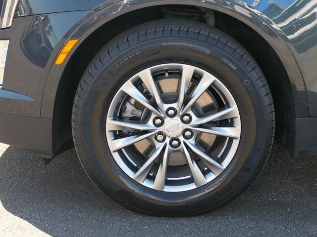 used 2022 Cadillac XT5 car, priced at $32,700