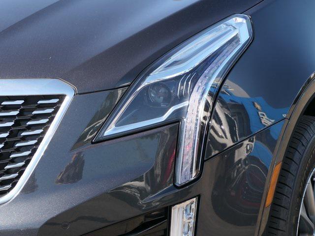 used 2022 Cadillac XT5 car, priced at $32,700