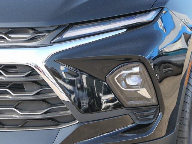 new 2025 Chevrolet Blazer car, priced at $36,995