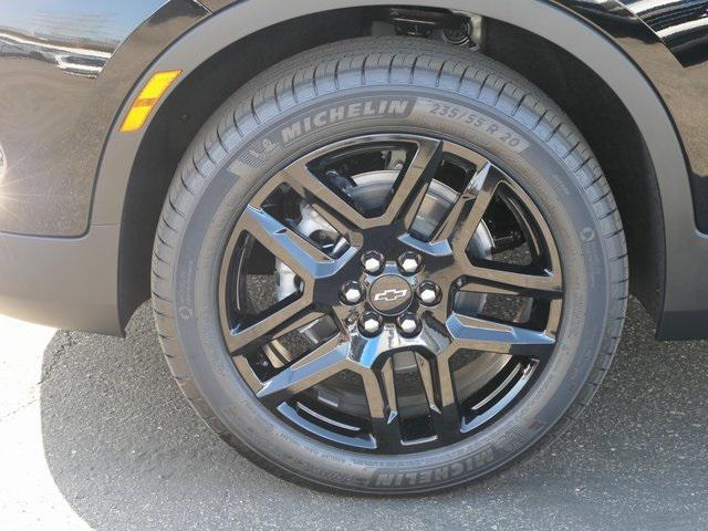 new 2025 Chevrolet Blazer car, priced at $36,995