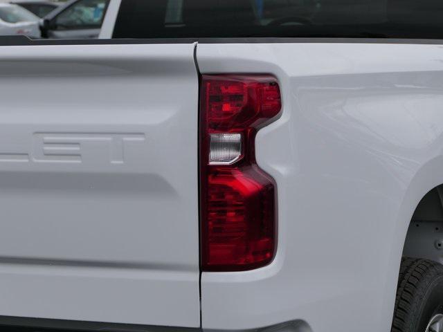 new 2025 Chevrolet Silverado 1500 car, priced at $31,995