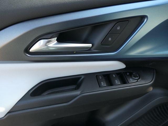 new 2026 Chevrolet Equinox EV car, priced at $35,995