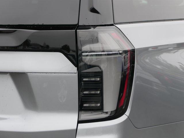 new 2025 Chevrolet Suburban car, priced at $77,550
