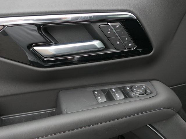 new 2025 Chevrolet Suburban car, priced at $77,550