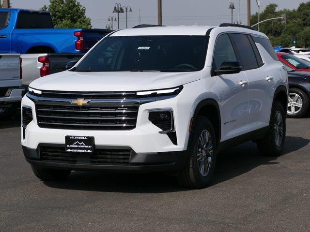 new 2025 Chevrolet Traverse car, priced at $42,494