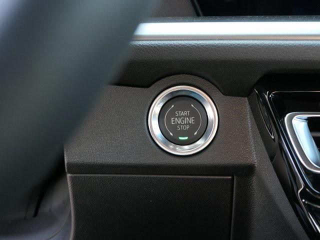 new 2025 Chevrolet Traverse car, priced at $42,494