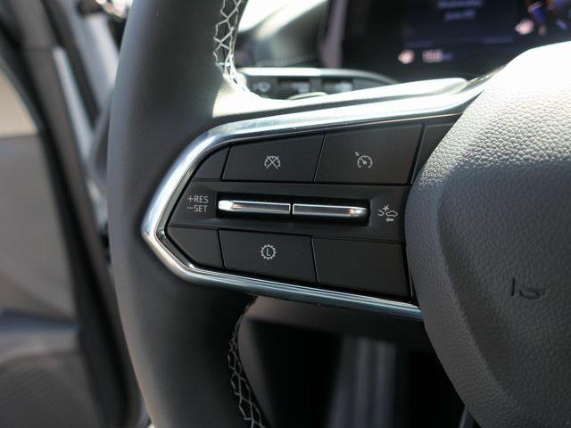 new 2025 Chevrolet Traverse car, priced at $42,494