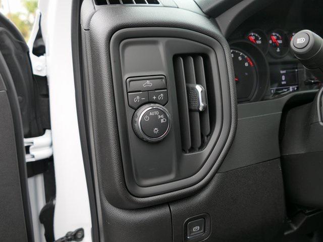 new 2025 Chevrolet Silverado 1500 car, priced at $41,644