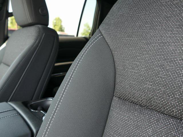new 2025 Chevrolet Traverse car, priced at $44,995