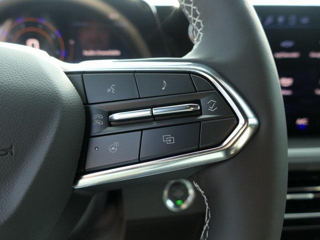 new 2025 Chevrolet Traverse car, priced at $44,995