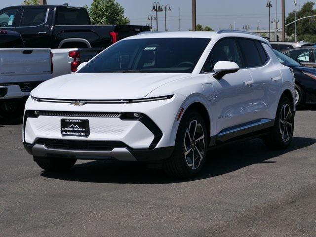 new 2025 Chevrolet Equinox EV car, priced at $33,090