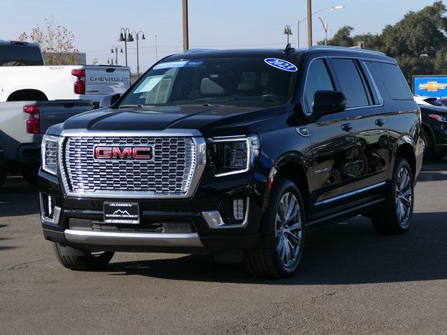 used 2023 GMC Yukon XL car, priced at $71,990