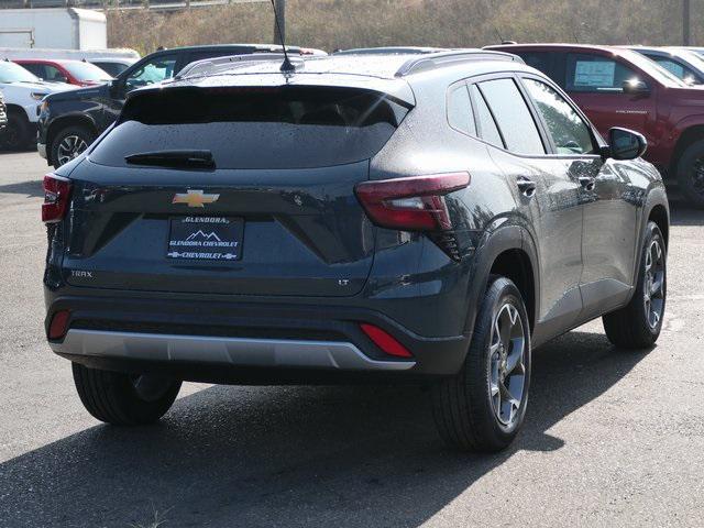 new 2025 Chevrolet Trax car, priced at $25,080