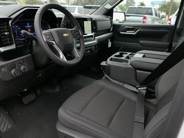 new 2025 Chevrolet Silverado 1500 car, priced at $43,995