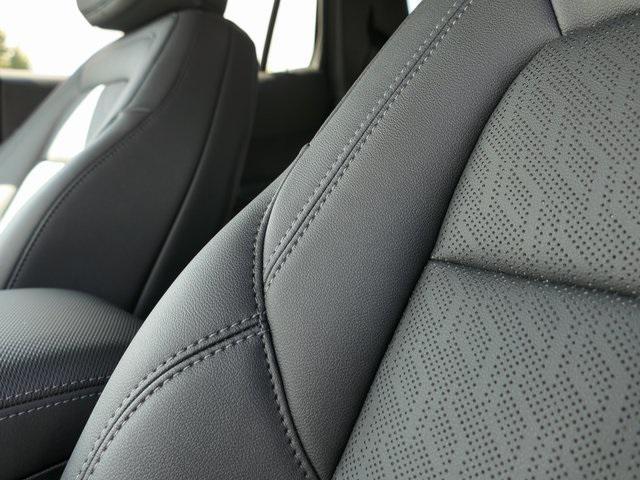 new 2026 Chevrolet Equinox car, priced at $32,998