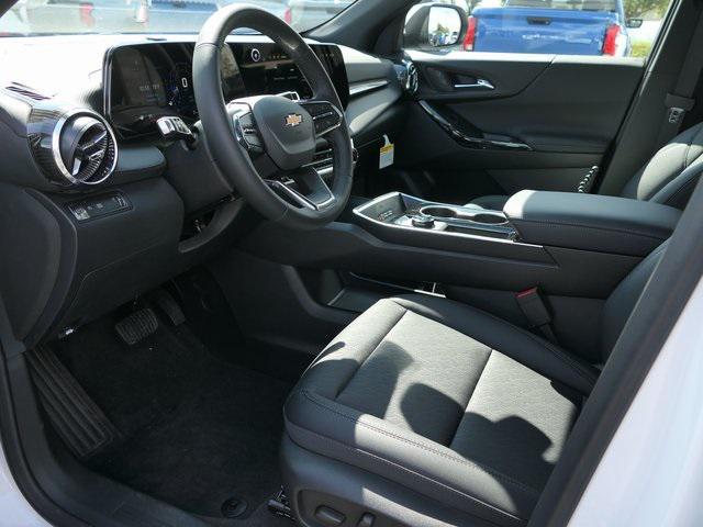 new 2026 Chevrolet Equinox car, priced at $32,998