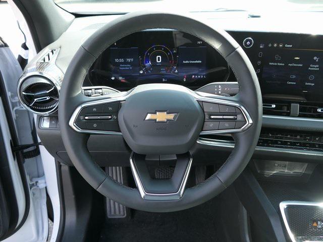 new 2026 Chevrolet Equinox car, priced at $32,998