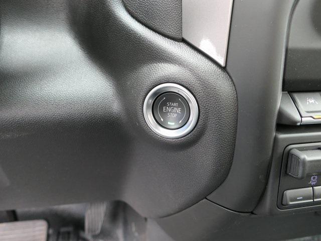 new 2025 Chevrolet Silverado 1500 car, priced at $38,294
