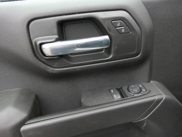 new 2025 Chevrolet Silverado 1500 car, priced at $38,294