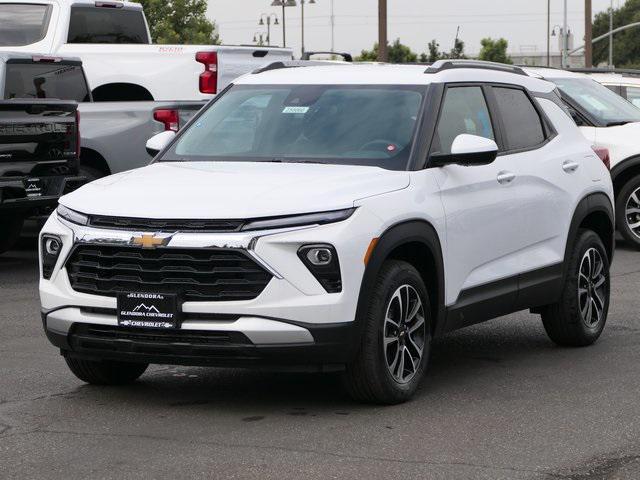 new 2025 Chevrolet TrailBlazer car, priced at $28,260